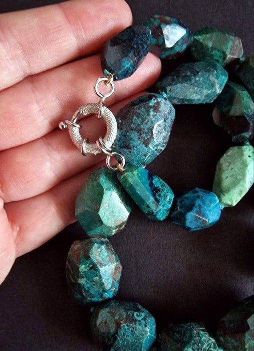 Talismano della Verità e della Calma Collana Girocollo Crisocolla a sasso sfaccettato e argento 925