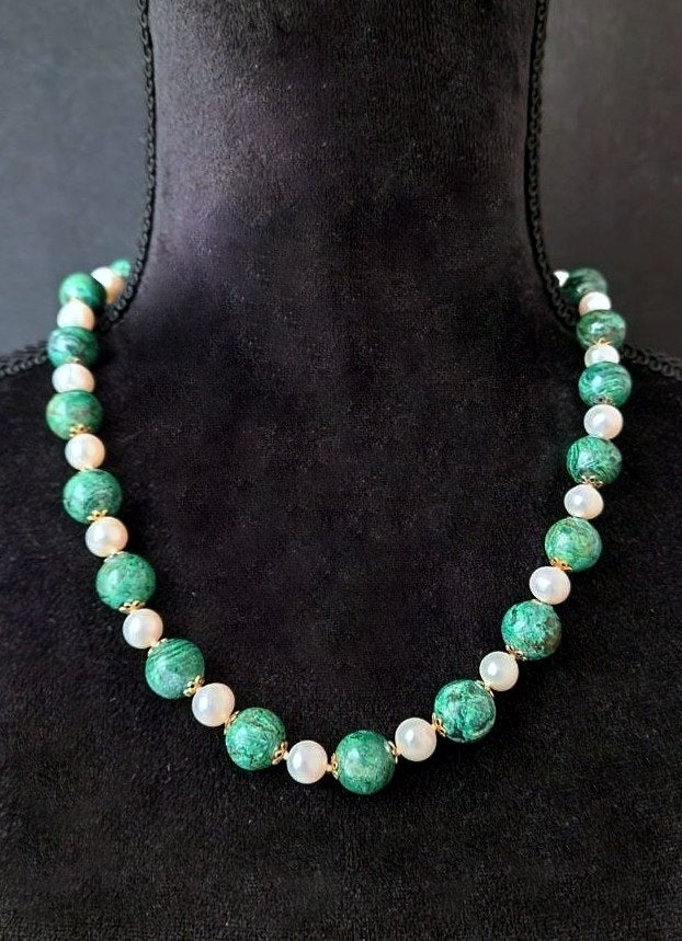 Sinergia di Luce Collana Matinée Crisocolla, perle coltivate e argento 925