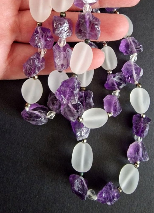 Collana Lunga Quarzo Ialino Satinato, Ametista Grezza e Argento 925