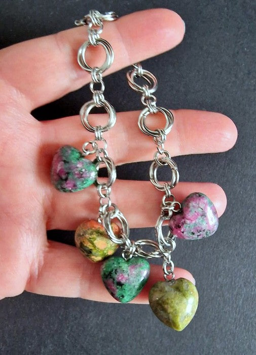 Nuova Energia | Bracciale in Acciaio con Unakite e Rubino Zoisite